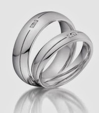 PinkPartnerships Britains First Gay Wedding Ring Specialist 1075716 Image 3